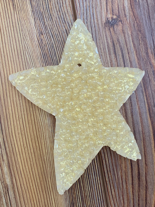 Primitive star-shaped freshie with a rustic, simple design. Perfect for adding a cozy, country-inspired touch and a pleasant fragrance to your car or space.